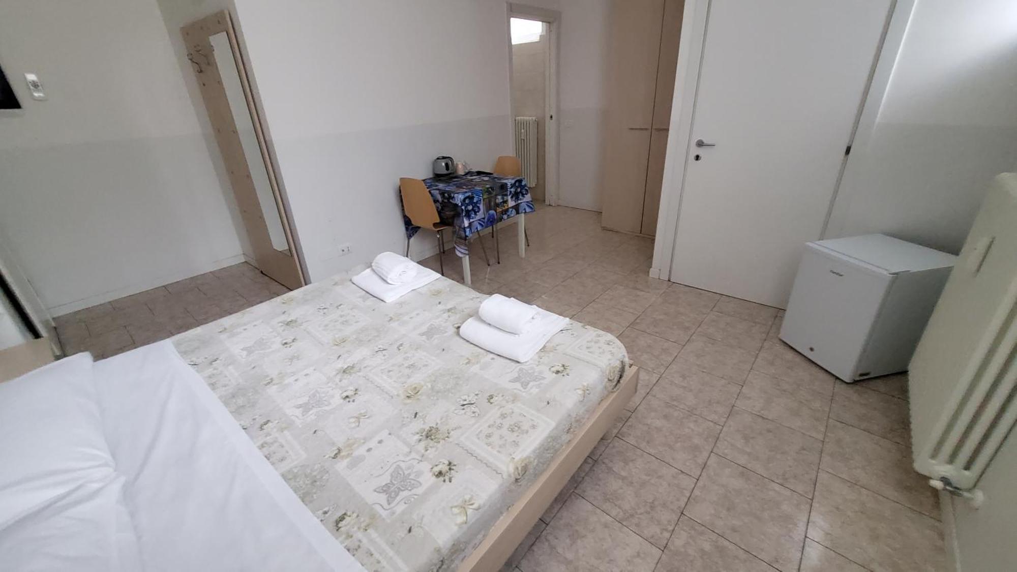 Hotel Hb Bonomelli 15 Bergamo Esterno foto