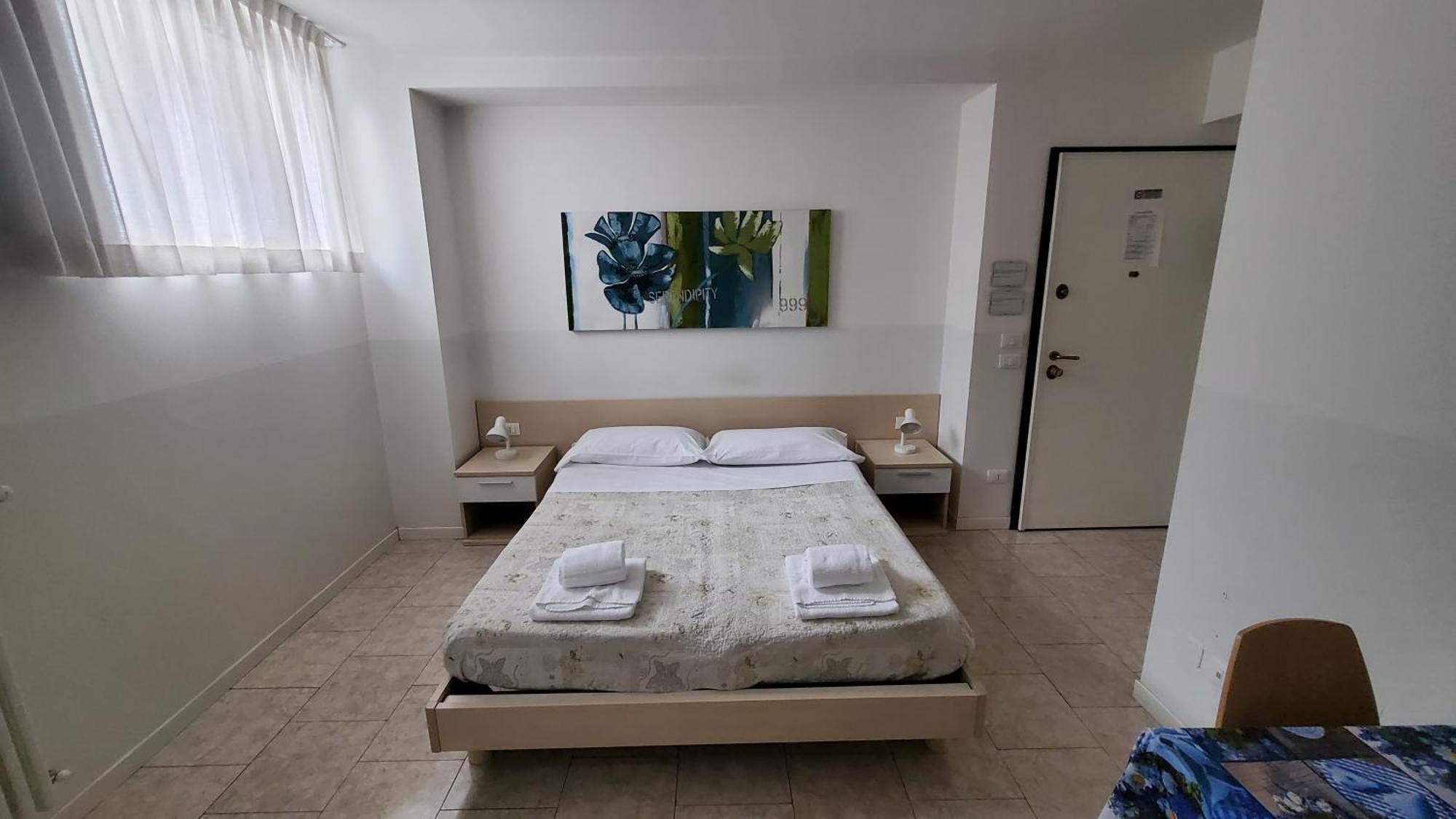 Hotel Hb Bonomelli 15 Bergamo Esterno foto